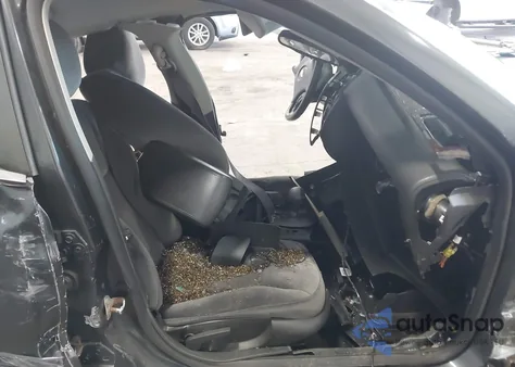 2013 Chevrolet Impala Ls z USA, uszkodzony, nr VIN 2G1WF5E33D1155783